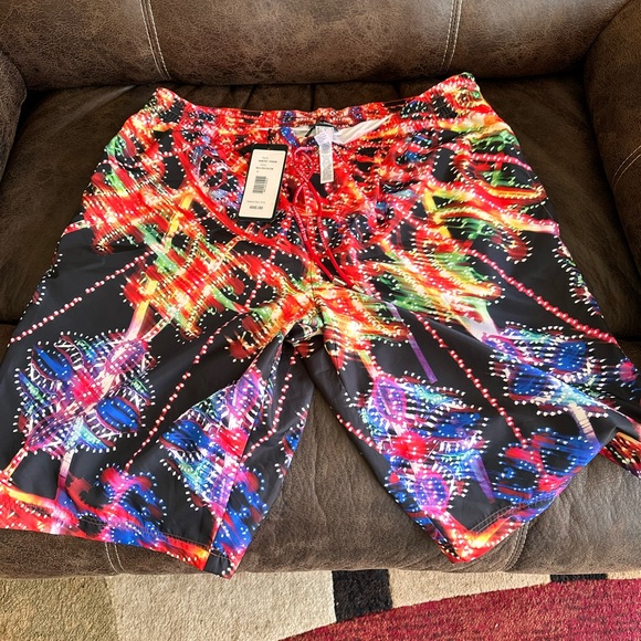 Dolce Gabbana swimming trunks - Picture 2 of 5